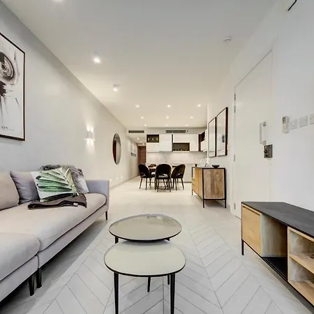 Two Bed St Julian's With Sea Views Near Paceville 公寓 *