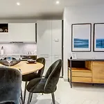 Two Bed St Julian's With Sea Views Near Paceville 아파트 Saint Julian's